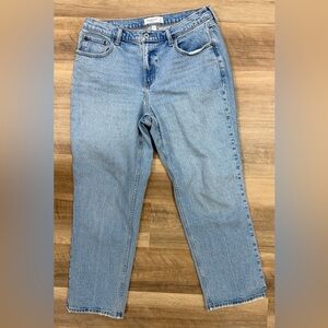 Abercrombie & Fitch Light Blue 90’s Straight Leg Mid Rise Curve Love Jeans